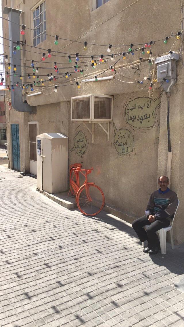 Search for the best prices...