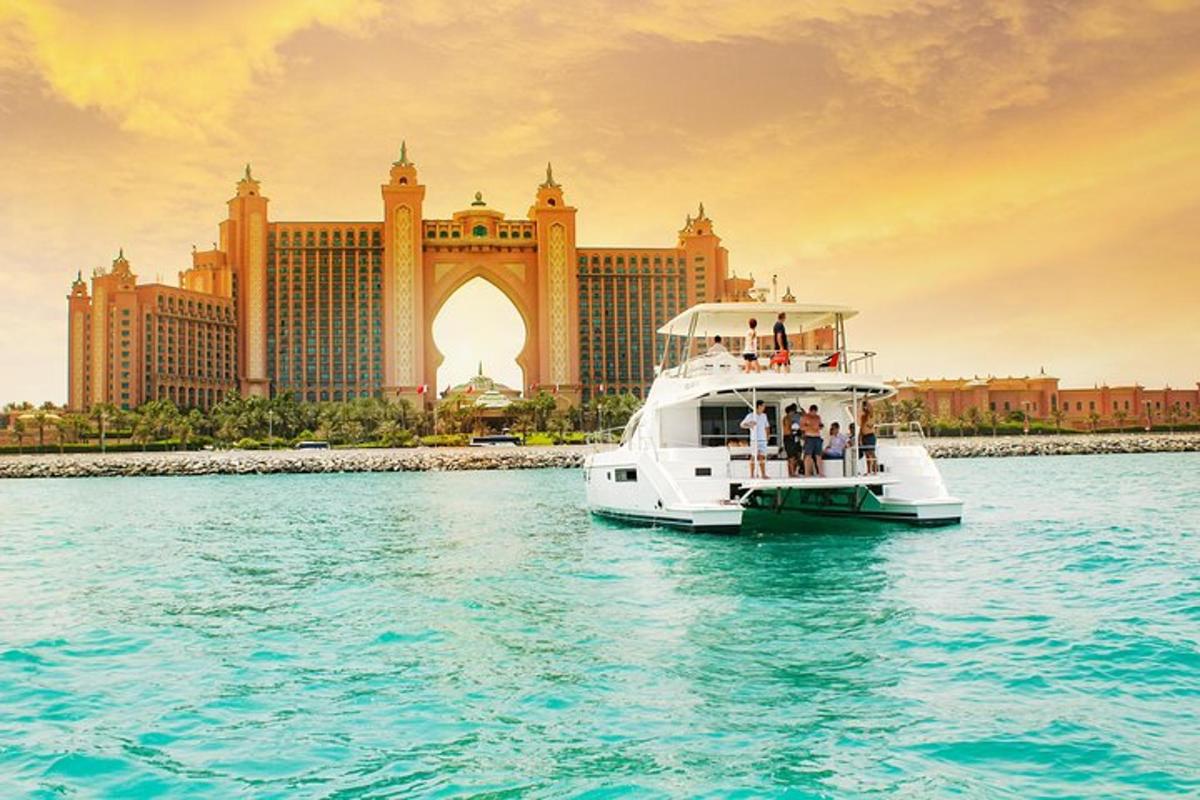 Best Dubai Travel and Tourism guide